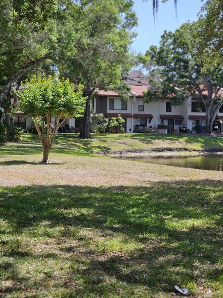 Building Photo - 3505 Tarpon Woods Blvd