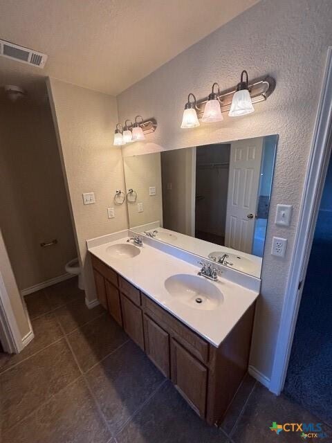 Building Photo - 2517 Vernice Dr