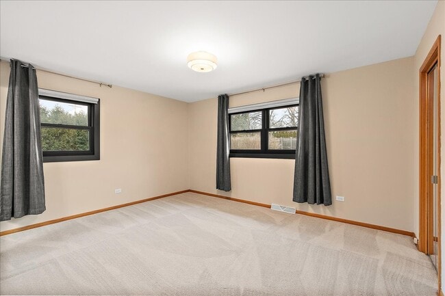 Building Photo - 7440 W Manitoba Dr