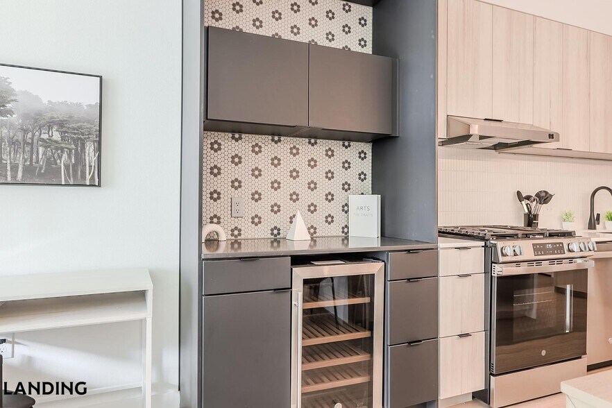 Building Photo - 2623 Keene St