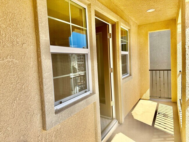Building Photo - 803 Wishon Ave W