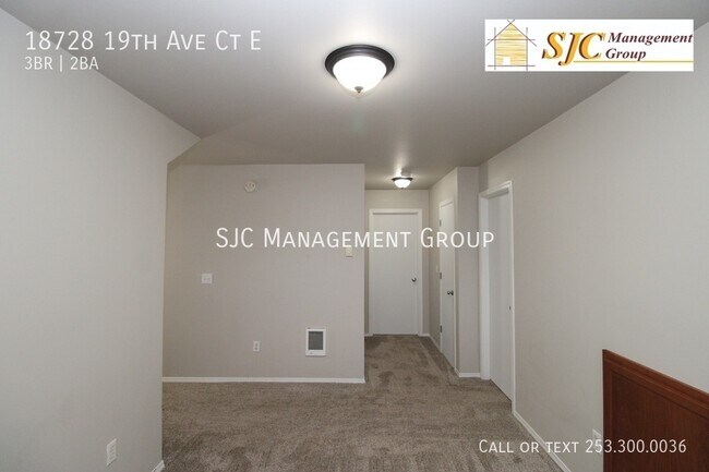 Building Photo - 18728 19th Ave Ct E