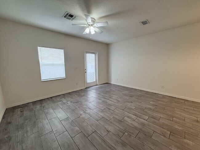 Building Photo - 4330 Har Paul Cir