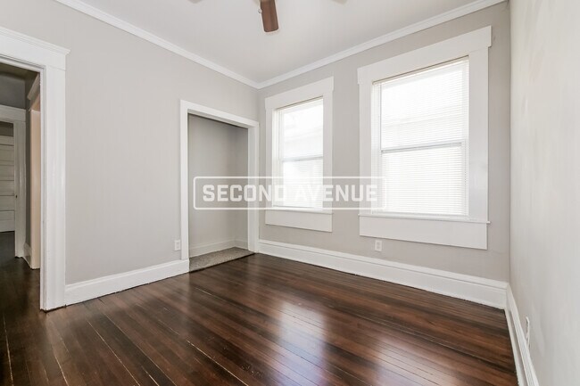 Building Photo - 2530 Mersington Ave