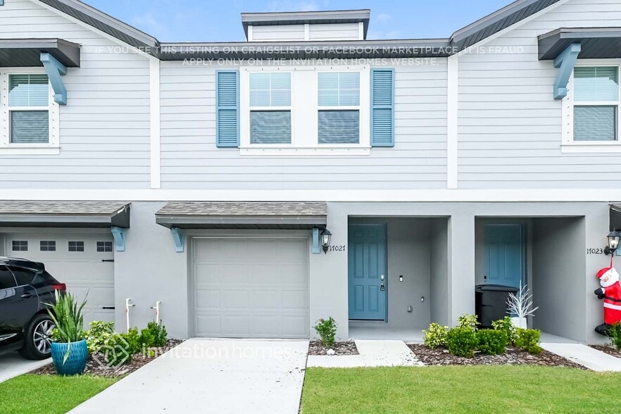 Primary Photo - 17027 Coral Dr