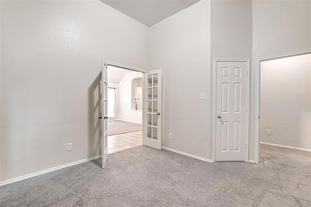 Building Photo - 4011 Alamo Dr