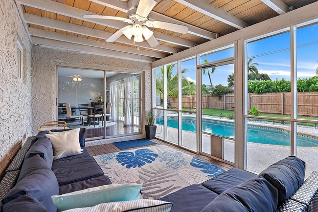 Building Photo - 3931 Flag Dr