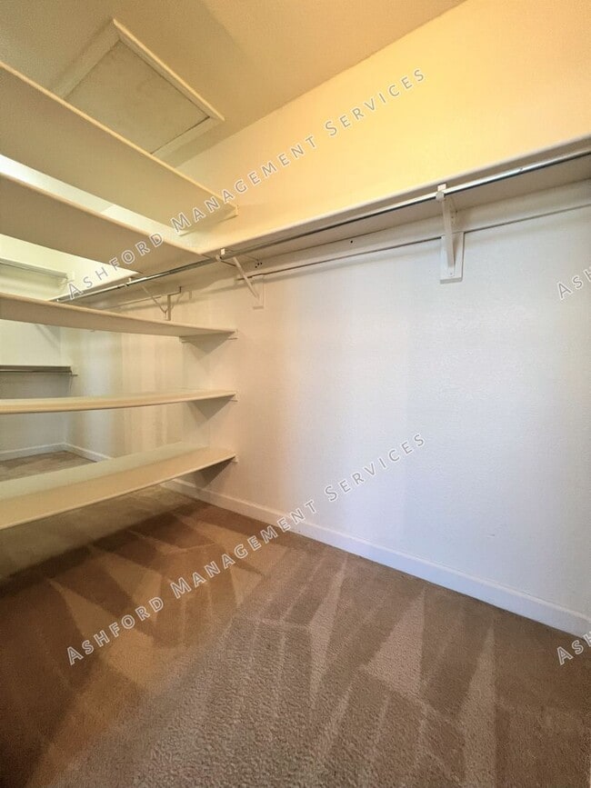 Building Photo - RAY RANCH 4 BEDROOMS 3 BATH WITH POOL AND SPA IN LARGE YARD