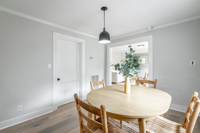 Dining Room - 219 Vreeland St