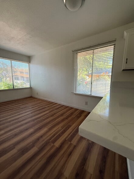 Building Photo - 1321 Lorilyn Ave