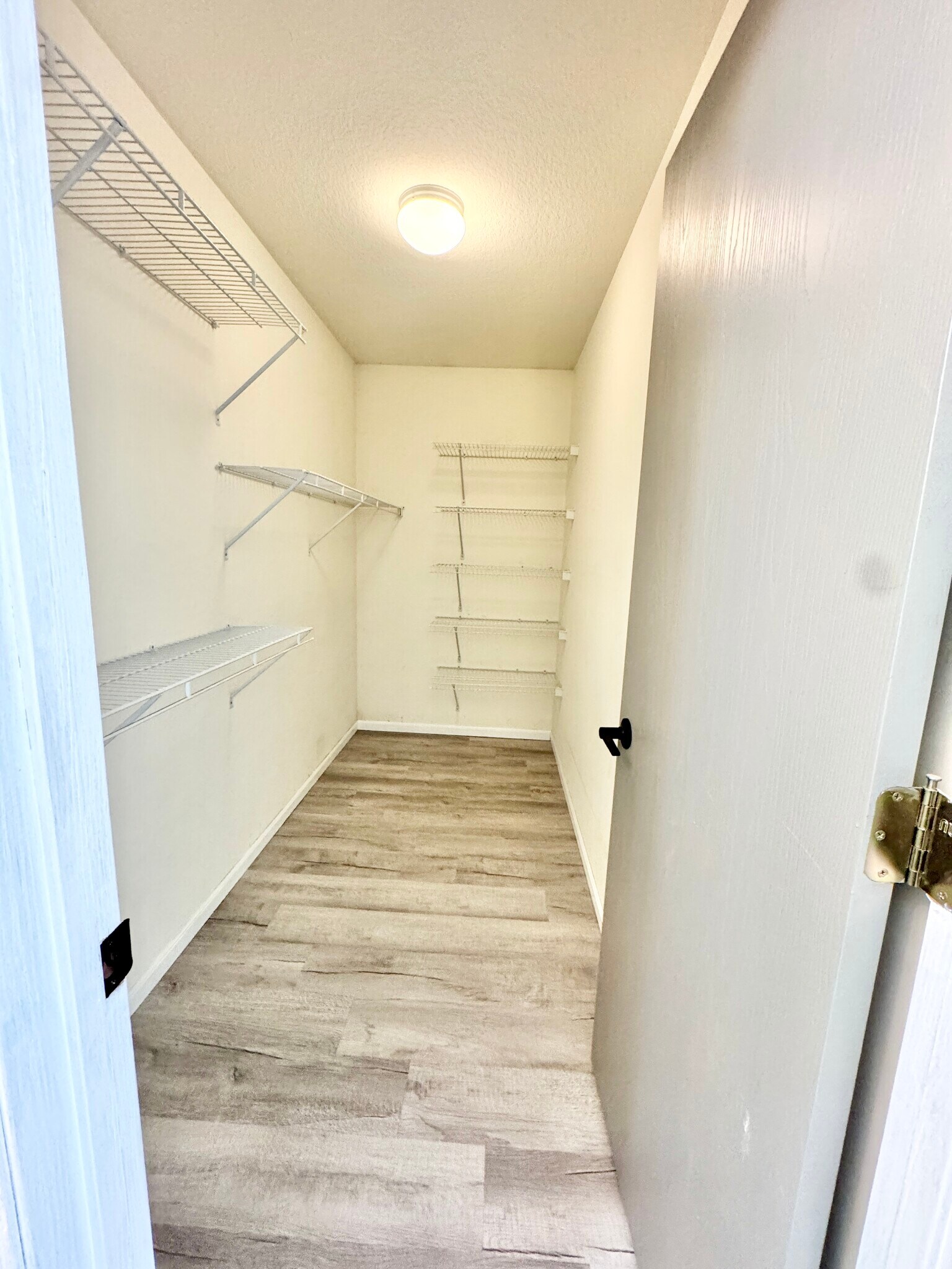 Building Photo - 107 N 200 E