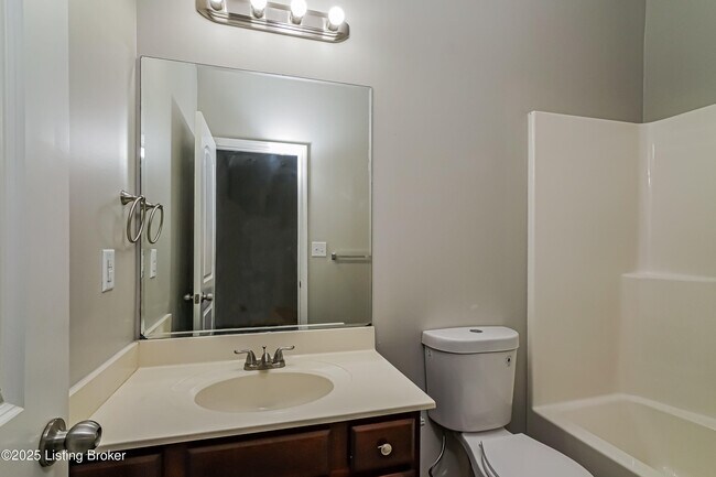 Building Photo - 9216 River Trail Dr