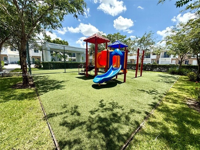 Building Photo - 7205 NW 103rd Path