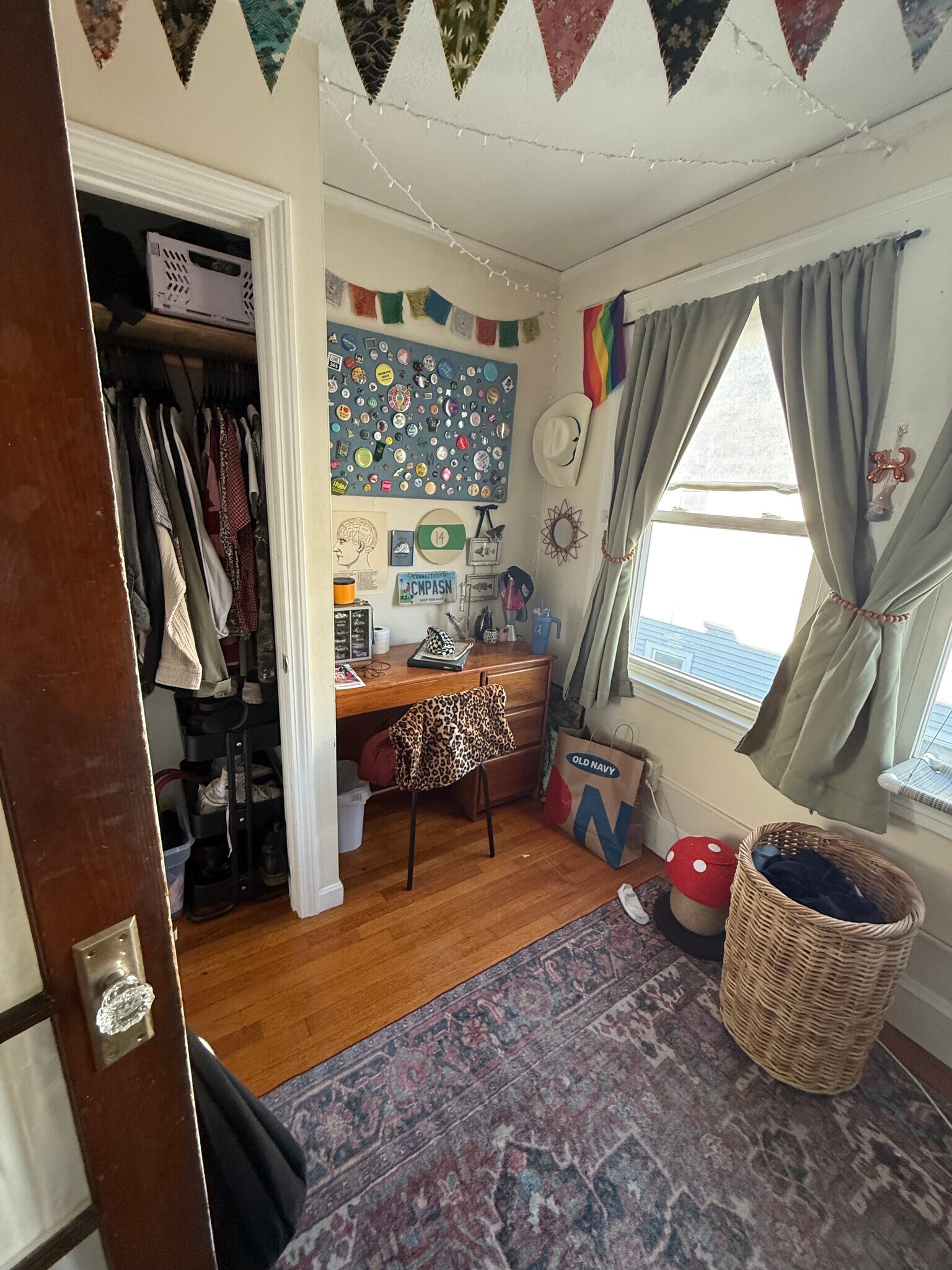 Building Photo - 58 Brock St