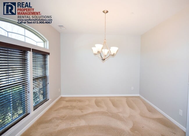 Building Photo - Wonderful 4BR/2.5BA for lease in Franklin, neighborhood pool and playground! Williamson County sc...