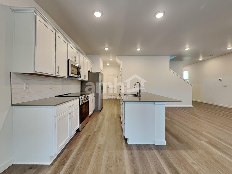 Building Photo - 9836 Kai Jurcevic Avenue