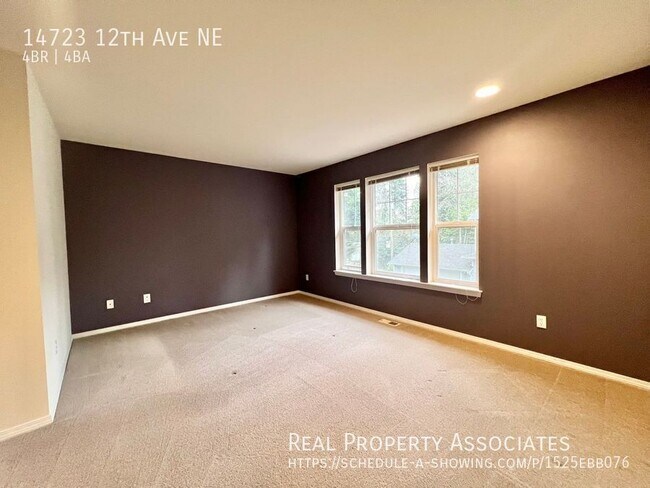 Building Photo - 14723 12th Ave NE