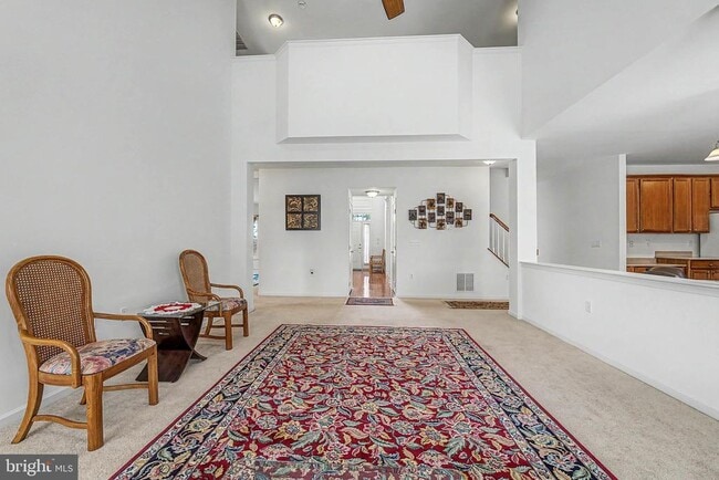 Building Photo - 9 Woodmere Avenue