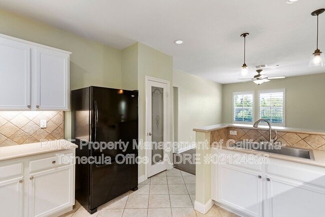 Building Photo - 36282 Fabrizio Ln