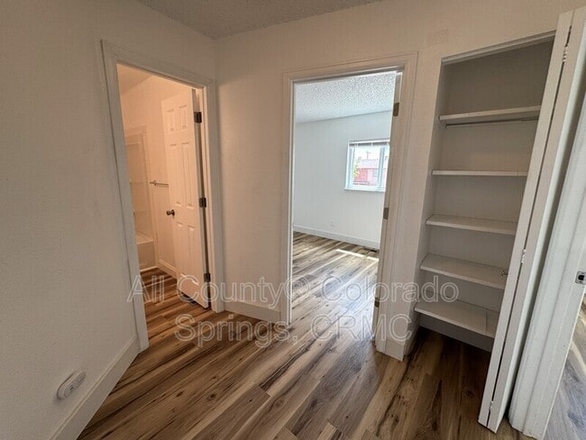 Building Photo - 6676 Provincial Dr