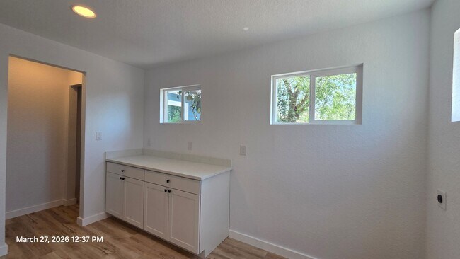 Building Photo - MUST SEE!! Woodlawn Lake  3 Bedroom 2 Full Bath Full Rehab