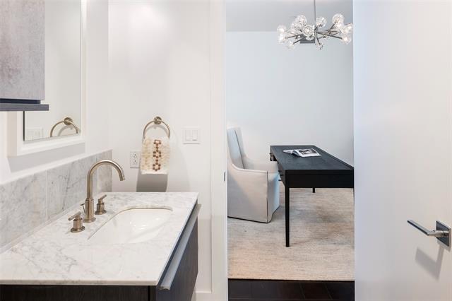 Building Photo - 3130 N Harwood St