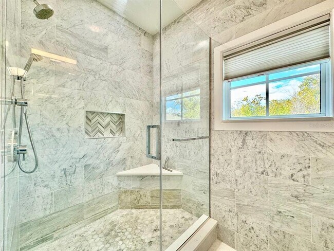 Building Photo - 4207 S Dale Mabry Hwy