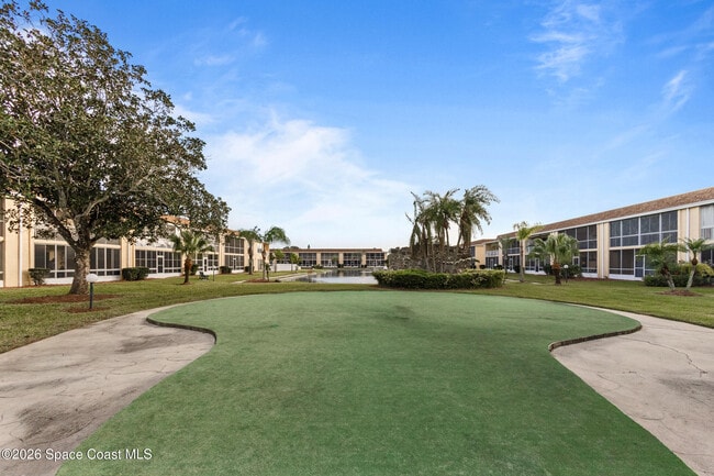 Building Photo - 2135 N Courtenay Pkwy