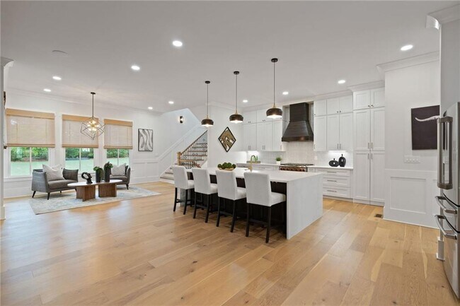 Building Photo - 12680 Ebenezer Pond Ct