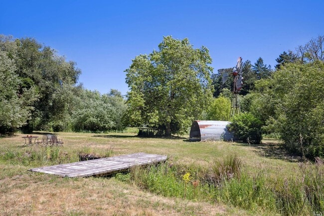 Building Photo - 5953 Shoreline Hwy