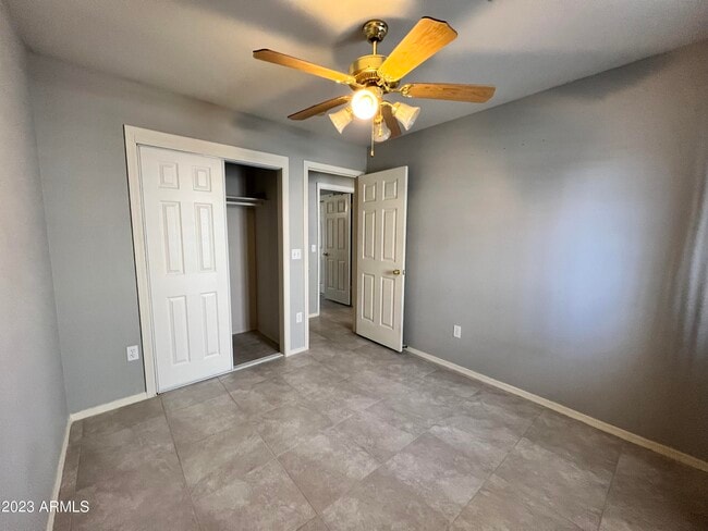 Building Photo - 737 W Ocotillo St