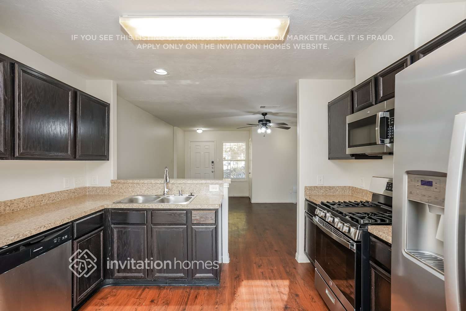 Building Photo - 16371 Royal Stone Ln