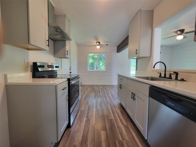 Building Photo - 14421 Horseshoe Trail