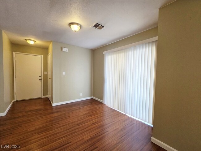 Building Photo - 5357 Del Gado Dr