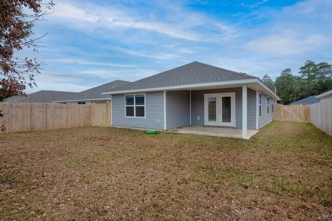 Building Photo - Beautiful 3BR Home with Privacy-Fenced Backyard in The Woodlands