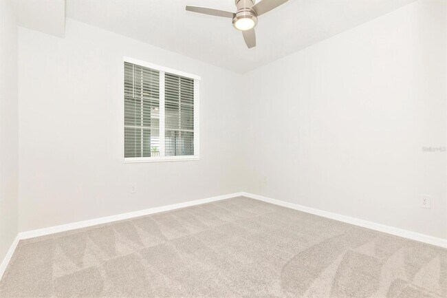 Building Photo - 12320 Wellen Golf St