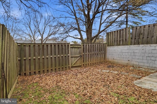 Building Photo - 5422 Brixham Ct