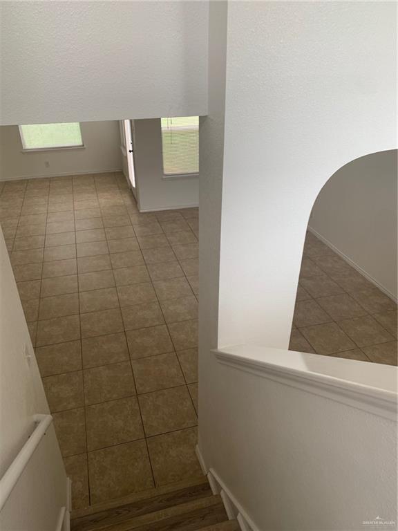 Building Photo - 4205 Santa Lucia St