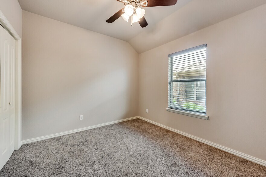 Building Photo - 200 Irick Ct