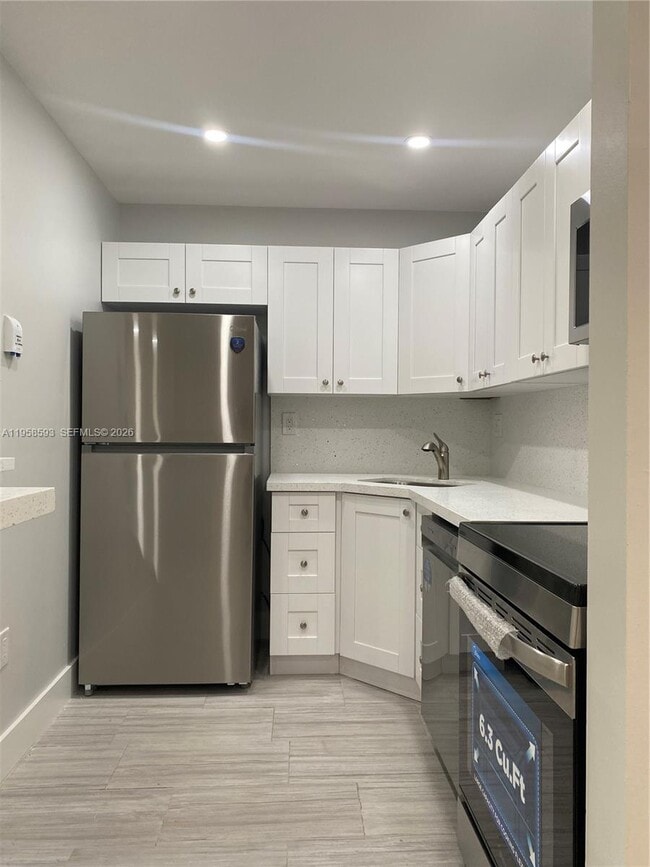 Building Photo - 7175 NW 179th St