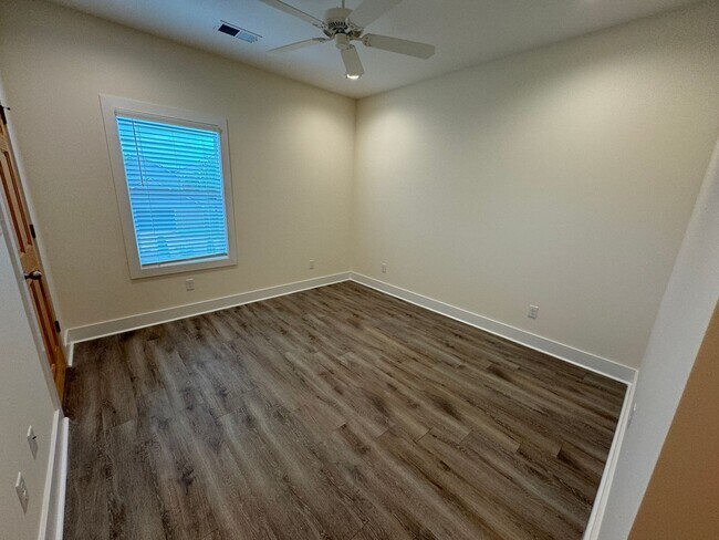 Building Photo - 3BR/3.5BA For Rent