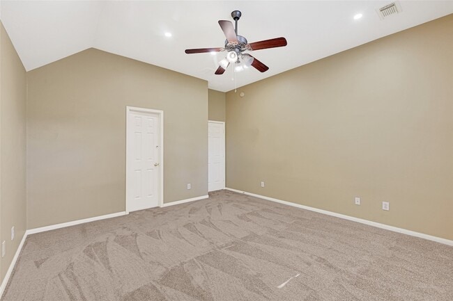 Building Photo - 18819 Forest Deer Rd