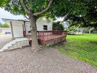 Building Photo - 707 10th Ave