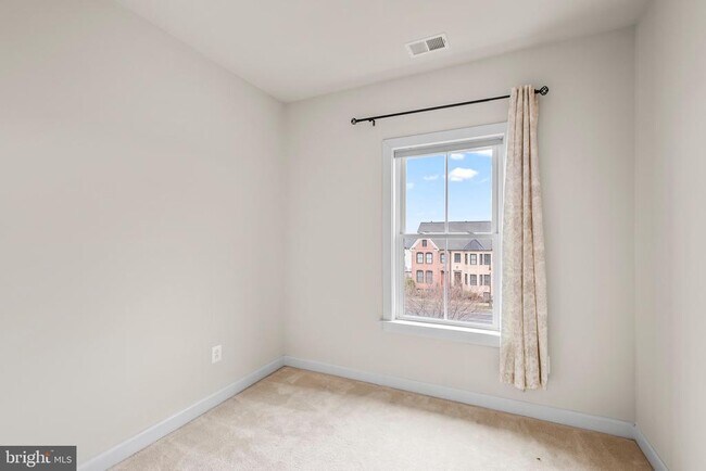 Building Photo - 3636 Worthington Blvd