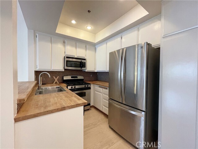 Building Photo - 314 Monterey Rd