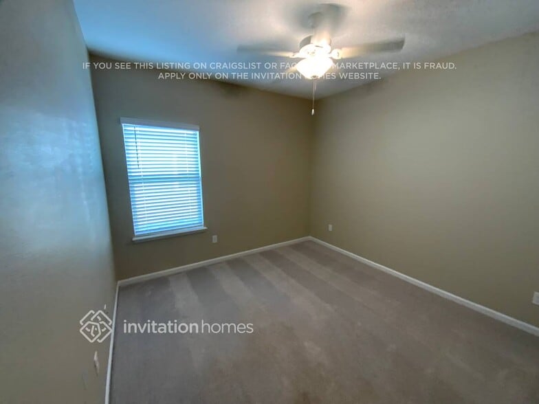 Building Photo - 11352 Oyster Creek Rd