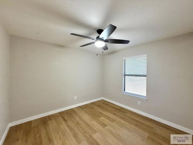 Building Photo - 35059 Anaqua Dr