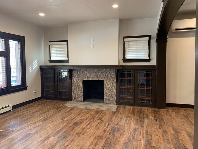Building Photo - Newly Remodeled One Bedroom in The Avenues...