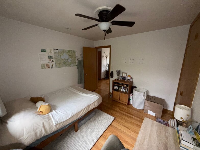 Building Photo - 910 High St