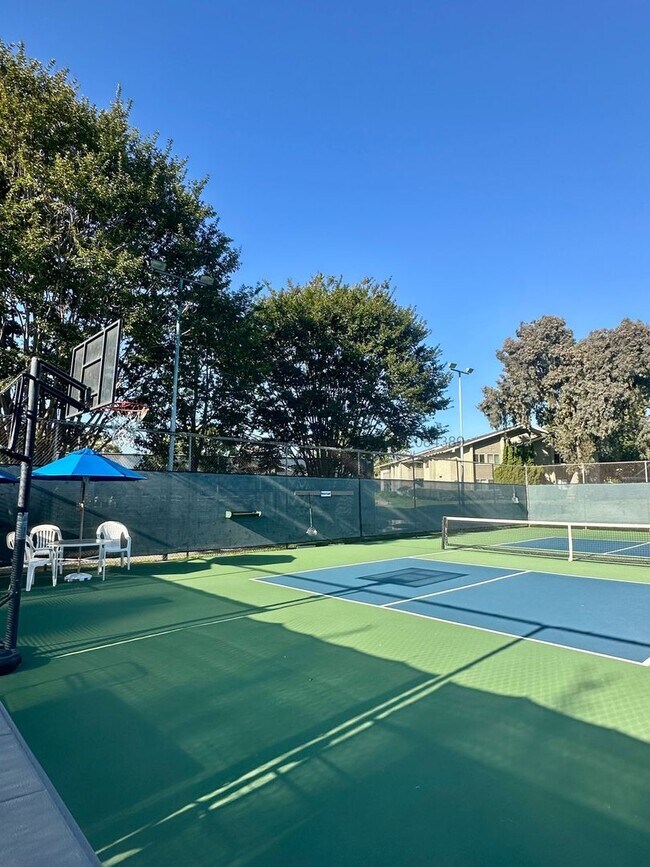 Building Photo - 55+ Huntington Beach Condo – Pools, Pickle...